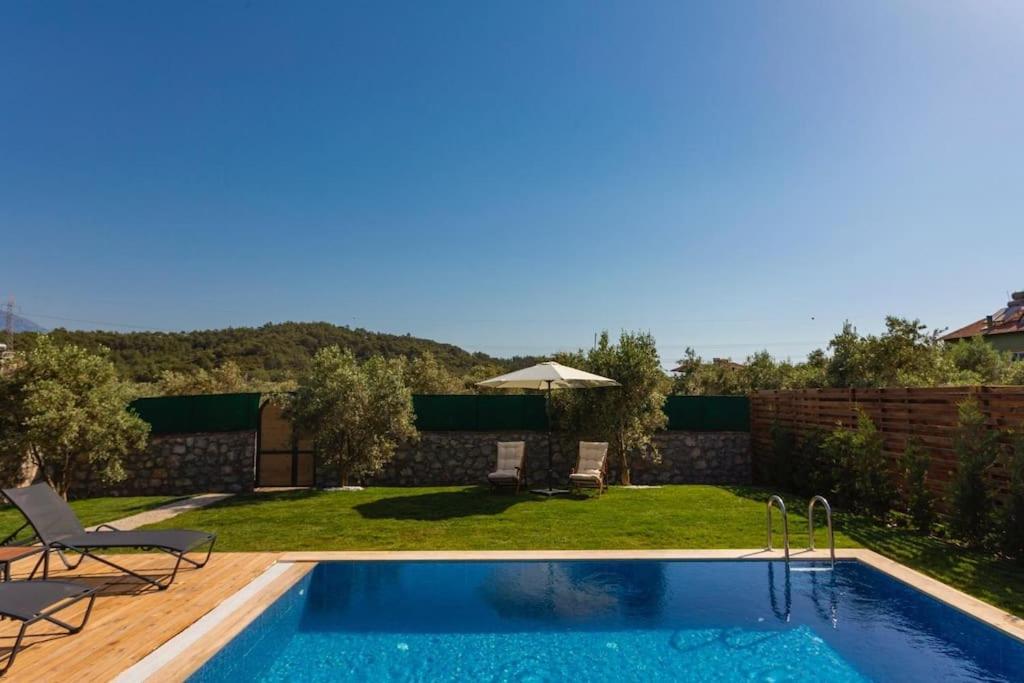 Villa Zeytin Havuzlu Jakuzili Fethiye Buitenkant foto